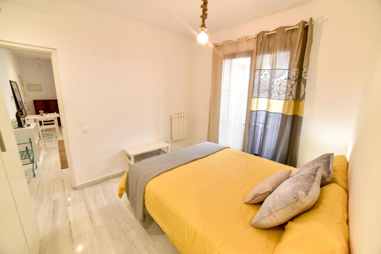 New! City Centre Apartment Sevilla Buitenkant foto